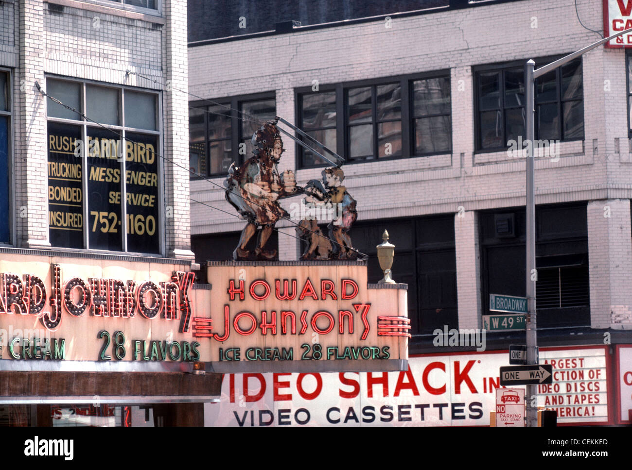 Times Square Howard Johnson and Pie Man sign 1969