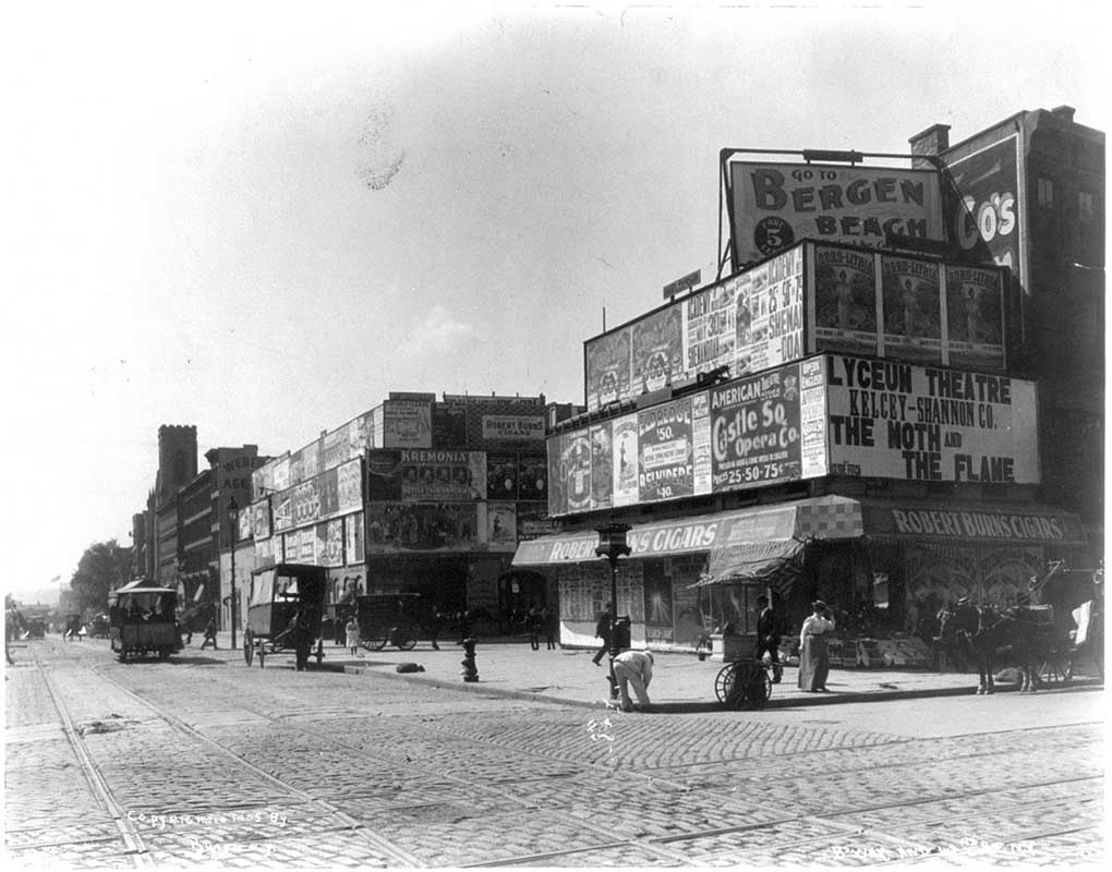 Longacre Square in 1898, early photograph of what would become Times Square