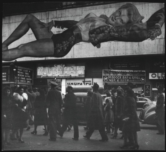 Criterion Theatre with a 'Sexy advert' on its marquee in 1945