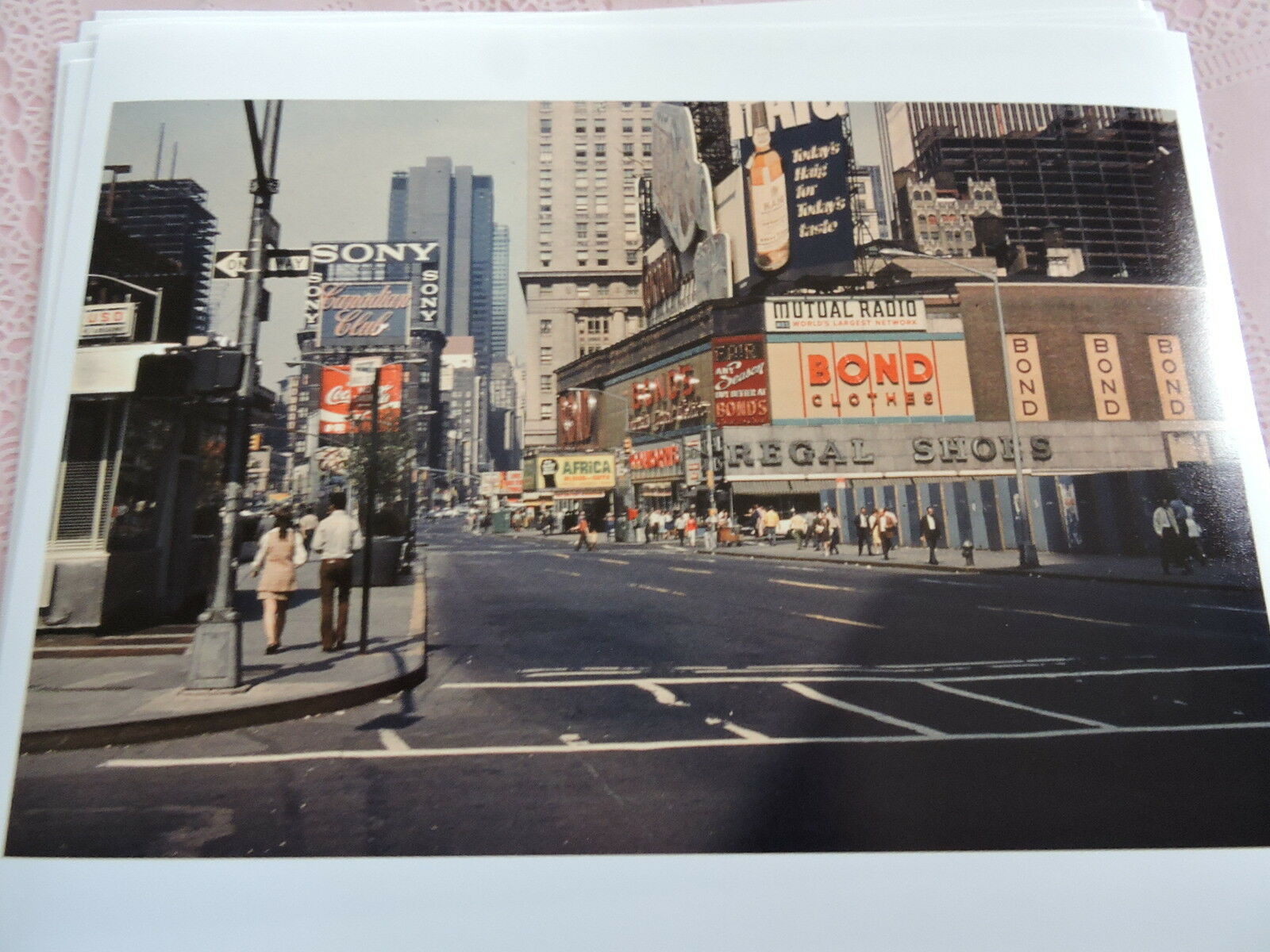 Times Square empty block south of Bonds looking north, 1970