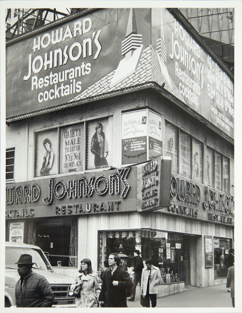 Howard Johnson's corner, 1970s, photo by Feininger